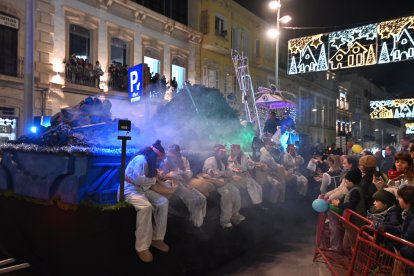 Las mejores imágenes de la Cabalgata de Reyes en Almería.