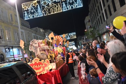 Las mejores imágenes de la Cabalgata de Reyes en Almería.