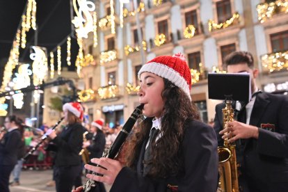 Las mejores imágenes de la Cabalgata de Reyes en Almería.