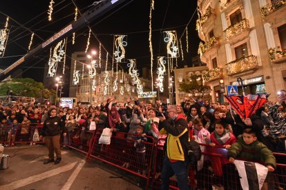 Las mejores imágenes de la Cabalgata de Reyes en Almería.