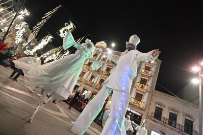 Las mejores imágenes de la Cabalgata de Reyes en Almería.