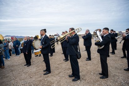 La Banda Municipal de Música de Almería, tras la Virgen del Mar en Torregarcía.