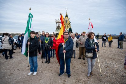 La Virgen del Mar, en su llegada a la playa de Torregarcía en la romería de 2025.