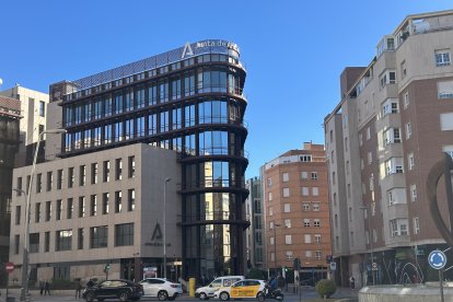 Edificio Andalucía Junta en Almería.
