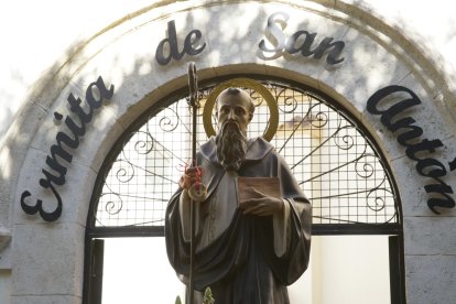 San Antón al finalizar la procesión.