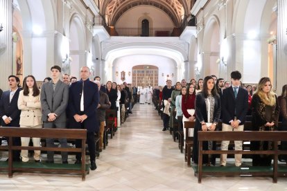 Misa de confirmación en San Pedro.