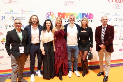 Presentación de Vera como Destino LGTBI+.