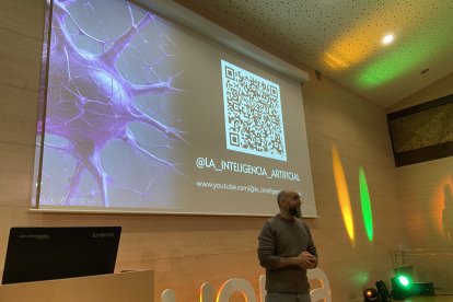 El evento sobre IA y pensamiento crítico de Unica Group.