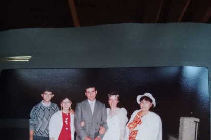 Las familias unidas en un día tan especial para todos.