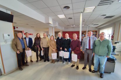 Manuel León, Julio Sánchez, Ana María Rivas, José Antonio Tristán, Mila González, Nobel Perdu, Jesús Parrilla, José María Moreno, José Jesús Gázquez y Simón Ruiz. 
