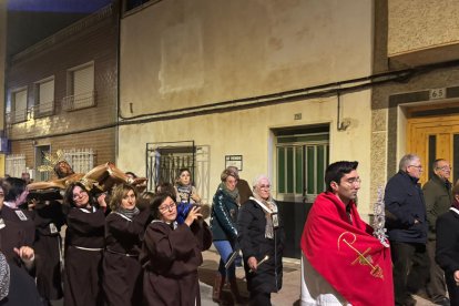 Traslado del Santo Cristo en su regreso a la ermita de la Santa Cruz.