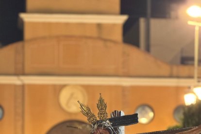 Traslado del Santo Cristo en su regreso a la ermita de la Santa Cruz.