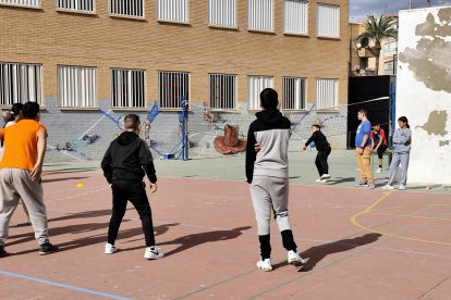 II Día de Juegos por la Paz del IES Galileo de Almería.