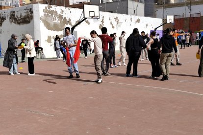 II Día de Juegos por la Paz del IES Galileo de Almería.