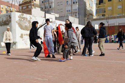 II Día de Juegos por la Paz del IES Galileo de Almería.