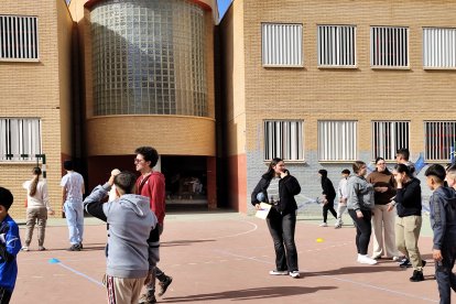 II Día de Juegos por la Paz del IES Galileo de Almería.