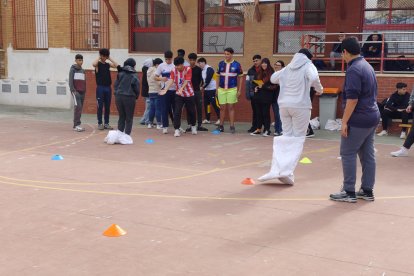 II Día de Juegos por la Paz del IES Galileo de Almería.