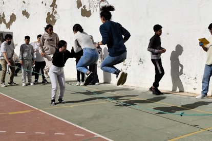 II Día de Juegos por la Paz del IES Galileo de Almería.