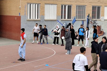 II Día de Juegos por la Paz del IES Galileo de Almería.