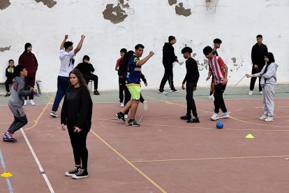 II Día de Juegos por la Paz del IES Galileo de Almería.