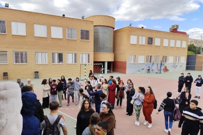II Día de Juegos por la Paz del IES Galileo de Almería.