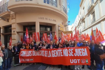 Los sindicatos se movilizan en defensa de los derechos sociales.