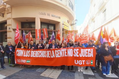 Los sindicatos se movilizan en defensa de los derechos sociales.