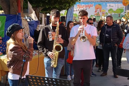 El Naranja Festival también estuvo presente en esta jornada festiva.