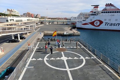 El Buque de Acción Marítima 'Tornado', amarrado en el Puerto de Almería.