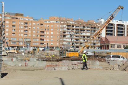 No se detienen las obras en la estación almeriense, que sigue esperando la Alta Velocidad.
