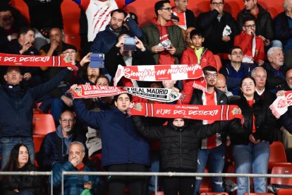 Aficionados del Almería en el partido ante el Elche.