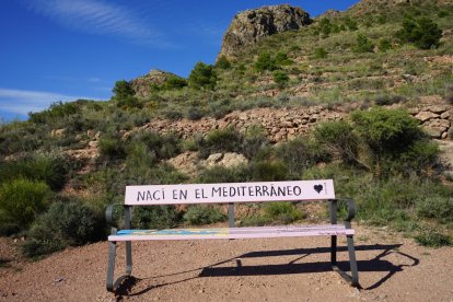 Bancos con encanto para conocer Vícar.