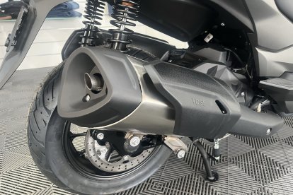 El motor ofrece un equilibrio perfecto entre agilidad en el tráfico urbano y rendimiento en carretera.