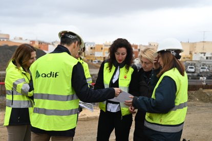 Visita a las obras del soterramiento de la alcaldesa de Almería y la delegada de Gobierno de la Junta