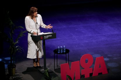 Inés Asensio, fundadora de Bodega Palomillo y galardonada en la categoría de Empresarias, durante su intervención.