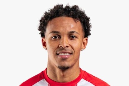 Lázaro (4.5). El brasileño entró en la segunda parte pero no logró aportar gran cosa.