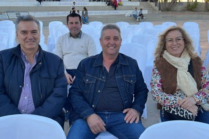 Primer Salón de Moda Flamenca Vícar.