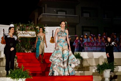Primer Salón de Moda Flamenca Vícar.