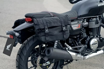 Honda Motomoción AF ofrece un catálogo de accesorios muy numerosos.