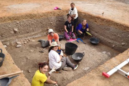Campaña de excavación 2021 en el yacimiento de Turaniana.