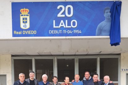 Prieto, César, Chema, Juan Manuel, Tono, Vili, Antonio Luis, Carlos y Mesa.