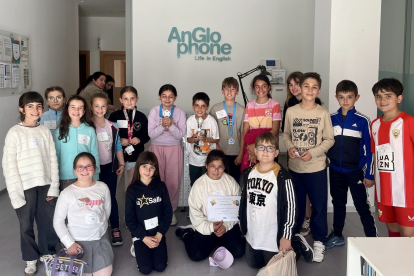 AP7: Ganadores Pablo Hens, Marina Egea y Luca Altieri, y finalistas