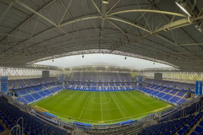 El Carlos Tartiere está listo para un apasionante Real Oviedo-Levante.