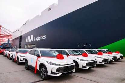 La flota de SAIC Anji Logistics para logística y transporte de vehículos, la primera de China y líder a nivel mundial.