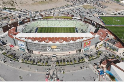 Este es el estadio Corona que será el teatro de los sueños para Francisco.