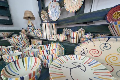 Artículos hechos por Margarita y Carlos.