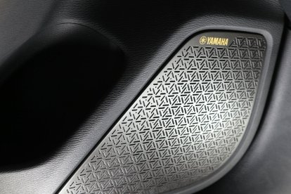 En opción la posibilidad de elegir un impresionante sonido firmado por Yamaha