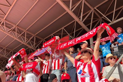 Gran ambiente en el estadio.