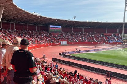 Gran ambiente en el estadio.