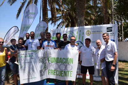 Participantes del Torneo Poco Frecuente en el Club Natación Almería.
